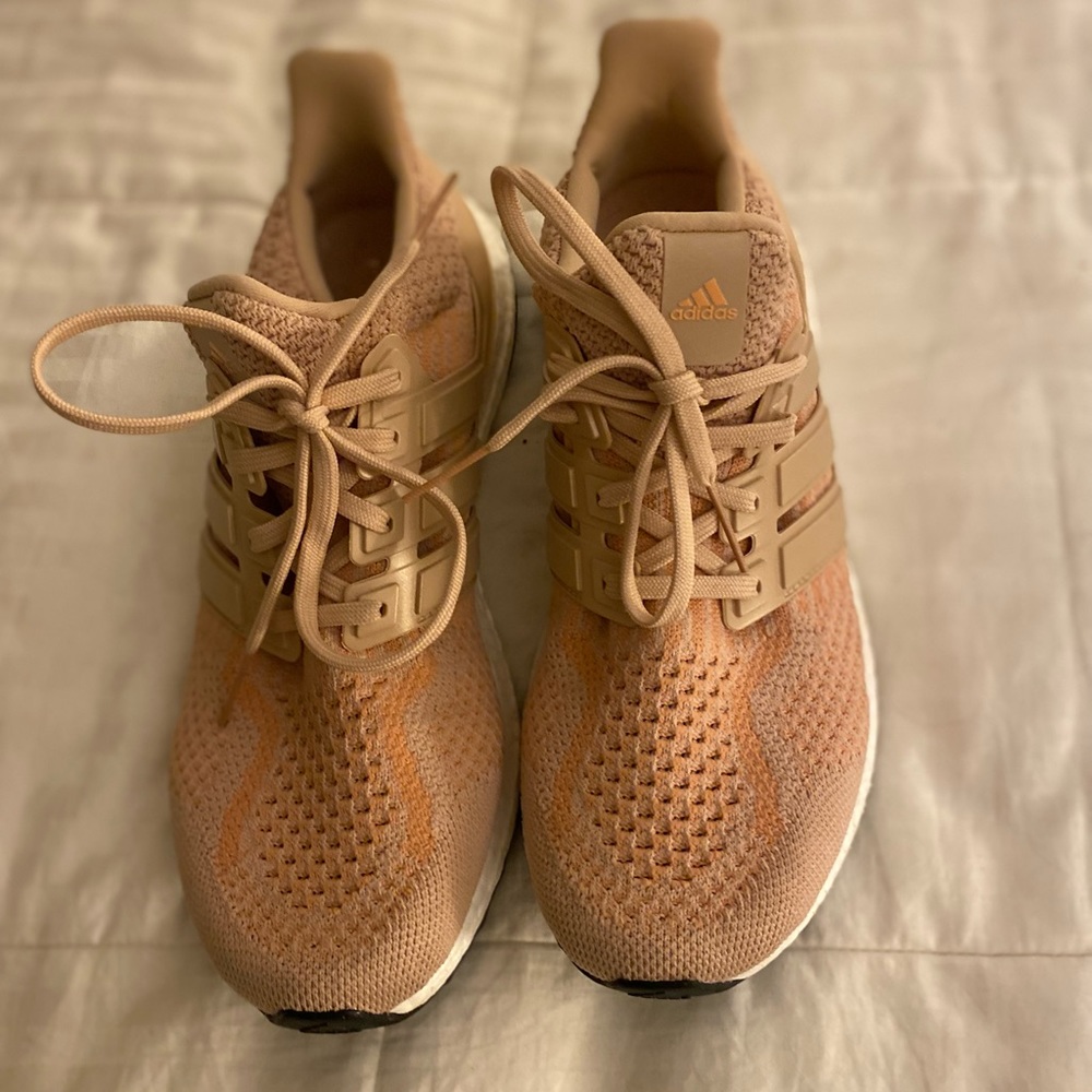 Women adidas Ultra Boost Primeblue